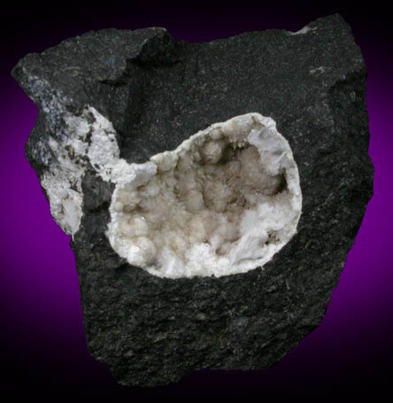 Thomsonite from Svnafell, Austur-Skaftafells, Iceland