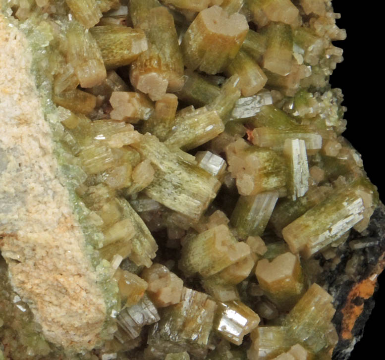 Pyromorphite from Cerro Canaleja, Santa Eufemia, Crdoba, Spain