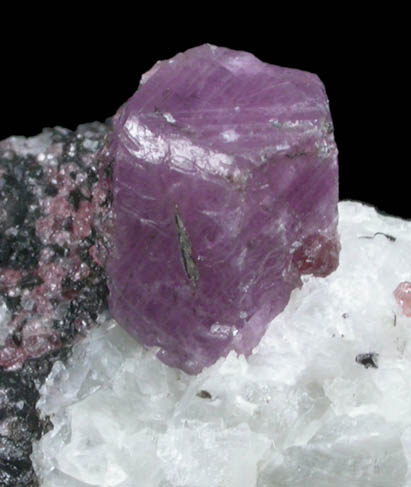 Corundum var. Ruby from Khit Ostrov, Karelia, Russia