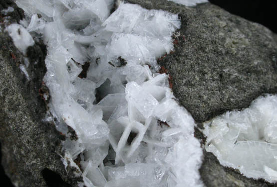 Levyne and Analcime from Beech Creek Quarry, Mount Vernon, Grant County, Oregon