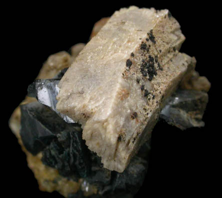 Whiteite-(CaFeMg) on Quartz with Lazulite from Rapid Creek, 70 km northwest of Aklavik, Yukon, Canada