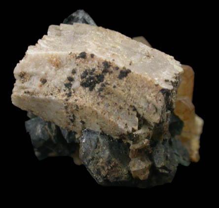 Whiteite-(CaFeMg) on Quartz with Lazulite from Rapid Creek, 70 km northwest of Aklavik, Yukon, Canada