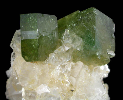 Uvite Tourmaline on Magnesite from Brumado District, Serra das guas, Bahia, Brazil