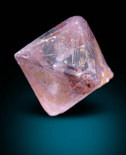 Spinel from Mogok District, 115 km NNE of Mandalay, Mandalay Division, Myanmar (Burma)