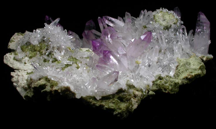 Quartz var. Amethyst with Epidote from Piedra Parada, near Las Vigas, Tatatila, Veracruz, Mexico