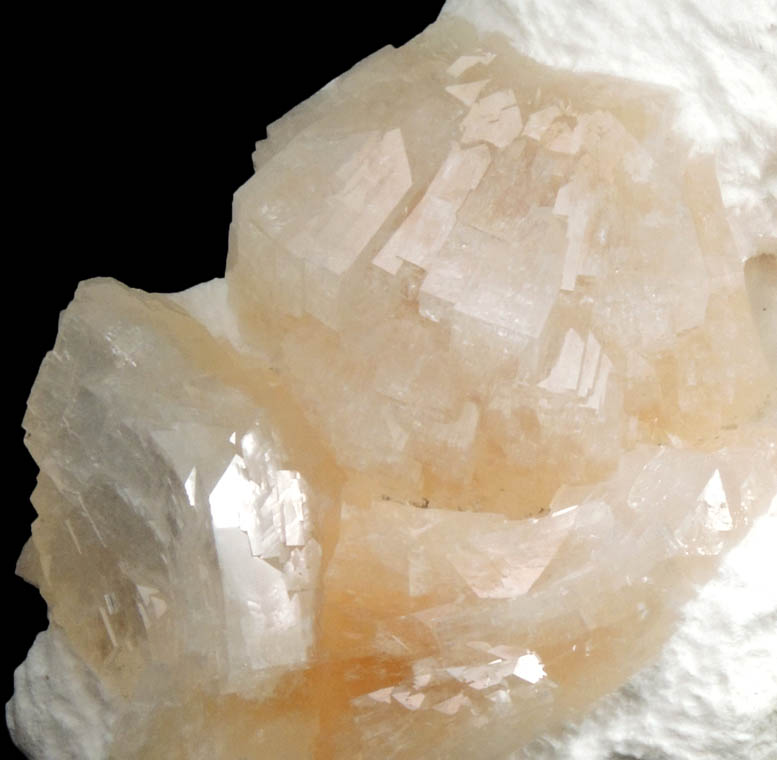 Heulandite on Mordenite from Aurangabad, Maharashtra, India