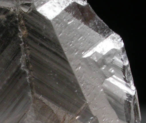 Quartz (Japan Law-twinned) from Mina Tiro Estrella, El Capitan Mountains, Lincoln County, New Mexico