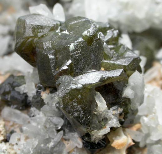 Sphalerite on Quartz from Deveti Septemvri Mine, Madan District, Rhodope Mountains, Bulgaria