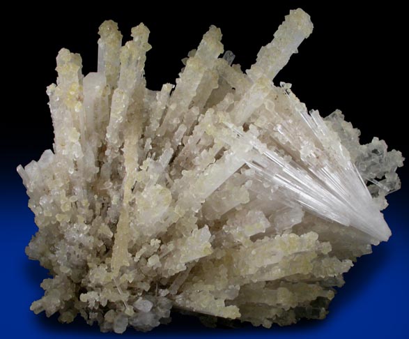 Calcite on Scolecite from Nashik District, Maharashtra, India