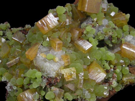 Wulfenite, Mimetite, Calcite from Mina Ojuela, Mapimi, Durango, Mexico