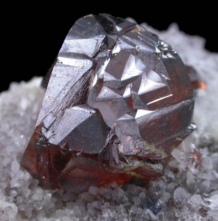 Sphalerite on Quartz from Lechang, Shaoguan, Guangdong, China