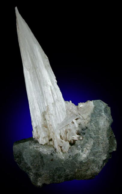 Pectolite from New Street Quarry, Paterson, Passaic County, New Jersey