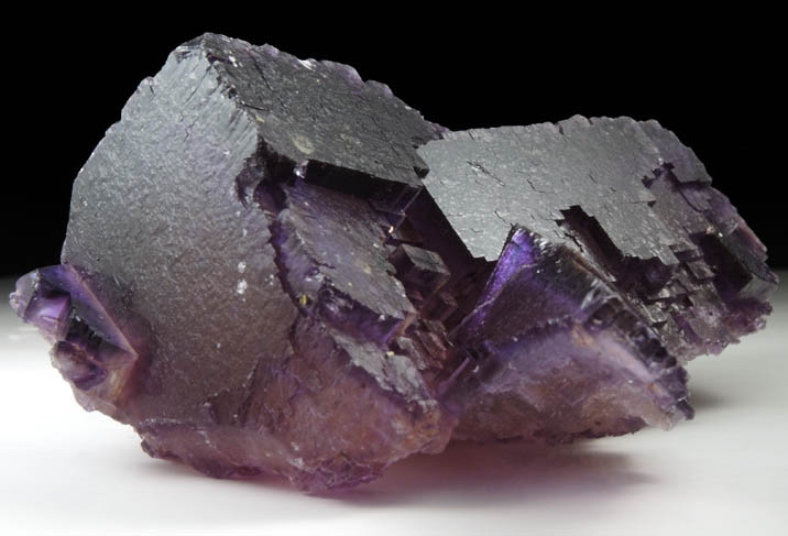 Fluorite with internal color zoning from Rosiclare Level, Annabel Lee Mine, Harris Creek District, Hardin County, Illinois