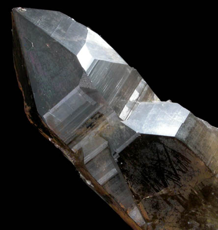 Quartz var. Smoky Quartz (Dauphin-law twin) from Piz Gendusas, Strem Valley, Tujetsch, Grischun, Switzerland