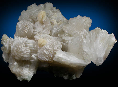 Stilbite with Aragonite over Prehnite from Upper New Street Quarry, Paterson, Passaic County, New Jersey