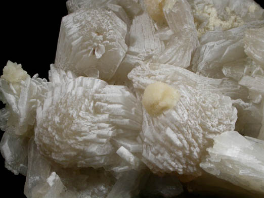 Stilbite with Aragonite over Prehnite from Upper New Street Quarry, Paterson, Passaic County, New Jersey