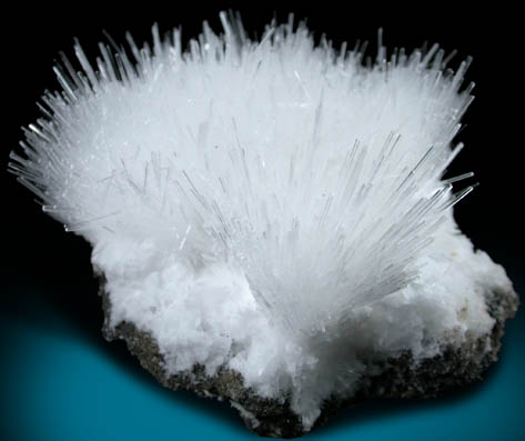 Natrolite from Robertson Quarry, near Dayton, Mason County, Washington