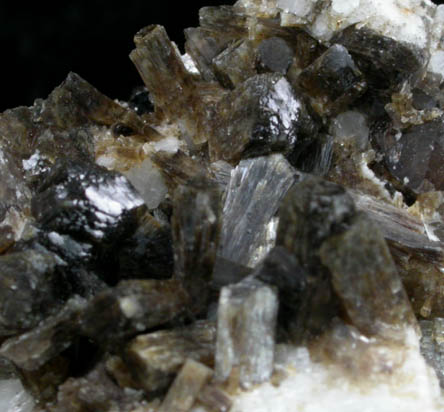 Stilbite on Albite from Lindsay's Leap Quarry, Newcastle, County Down, Northern Ireland