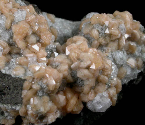 Gmelinite and Analcime from Little Deerpark Quarry, Madman's Window, Glenarm, County Antrim, Northern Ireland (Type Locality for Gmelinite)