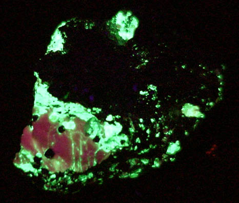 Mcgovernite from Sterling Mine, Ogdensburg, Sterling Hill, Sussex County, New Jersey (Type Locality for Mcgovernite)