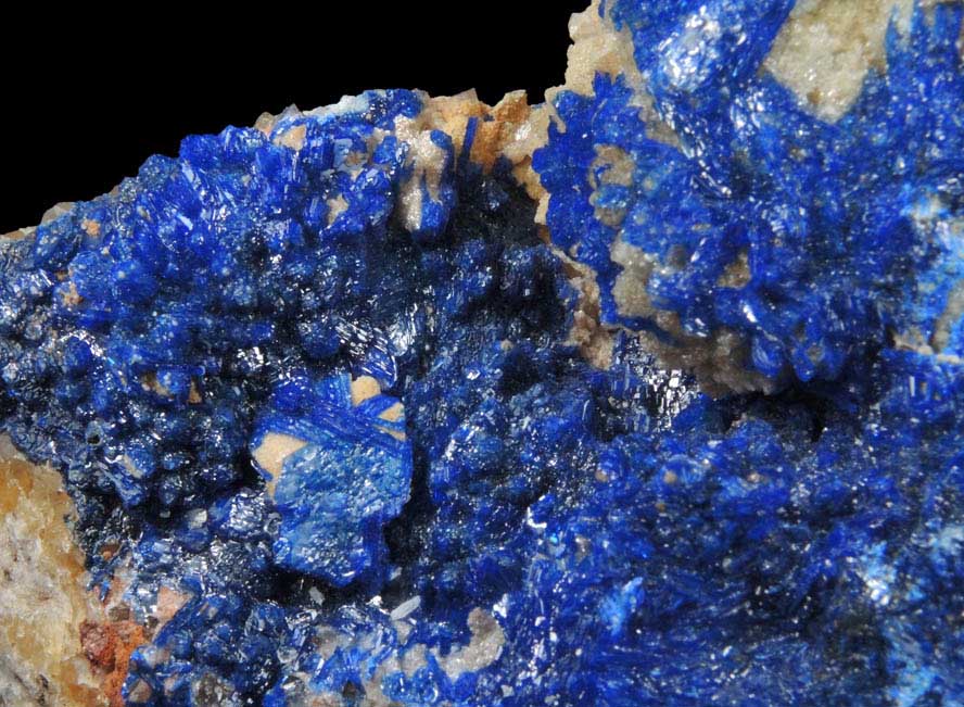 Linarite on Quartz from Sunshine No. 1 Adit, Blanchard Mine, Hansonburg District, 8.5 km south of Bingham, Socorro County, New Mexico