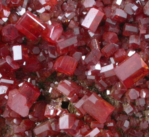 Vanadinite from Apache Mine (Vanadium Shaft), 8 km north of Globe, Gila County, Arizona