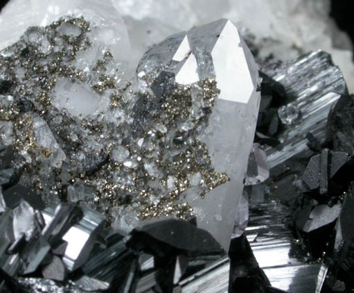 Ferberite, Quartz, Pyrite from Yaogangxian Mine, Nanling Mountains, Hunan, China