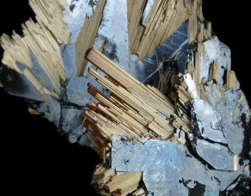 Rutile and Hematite from Novo Horizonte, Bahia, Brazil