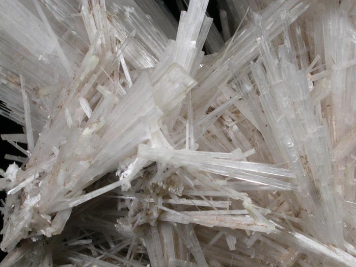 Scolecite from Mumbai (Bombay) District, Maharashtra, India