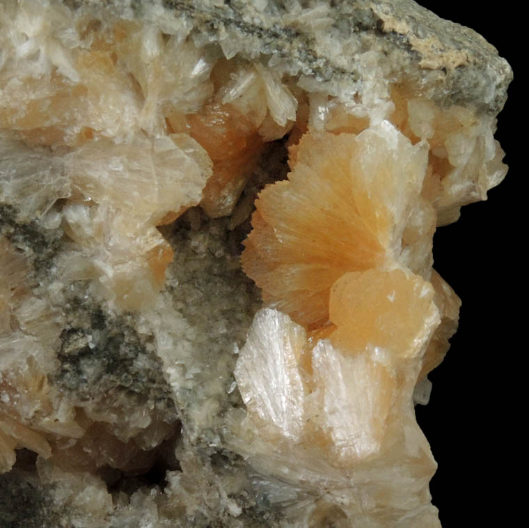 Stilbite from Moore's Station Quarry, 44 km northeast of Philadelphia, Mercer County, New Jersey