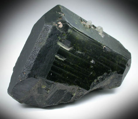 Epidote (twinned crystals) from Green Monster Mountain, south of Sulzer, Prince of Wales Island, Alaska