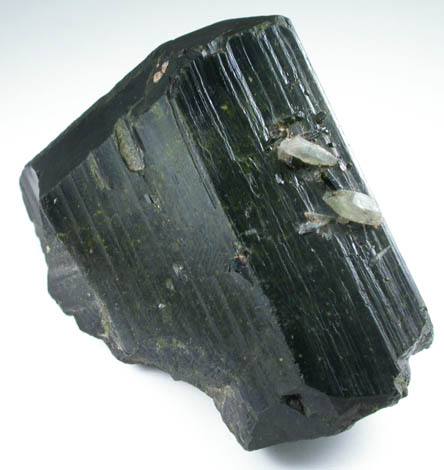 Epidote (twinned crystals) from Green Monster Mountain, south of Sulzer, Prince of Wales Island, Alaska