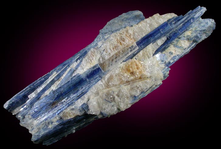 Kyanite in Quartz from Barra do Salinas, Coronel Murta, Minas Gerais, Brazil