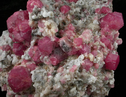 Grossular Garnet from Sierra de Cruces, east of Laguna de Jaco, near Hercules, Coahuila, Mexico