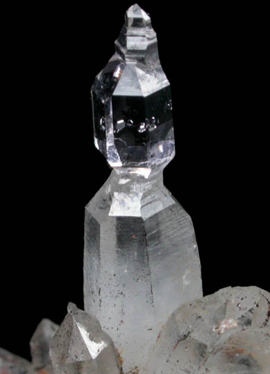 Quartz var. Amethyst Quartz (Reverse Scepter Formation) with Hematite from Piedra Parada, near Las Vigas, Tatatila, Veracruz, Mexico