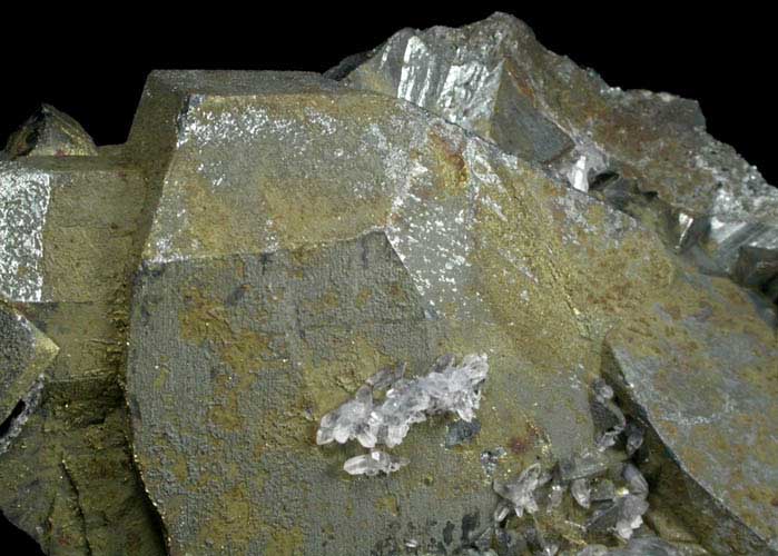 Tetrahedrite with Chalcopyrite coating and Quartz from Casapalca District, Huarochiri Province, Peru