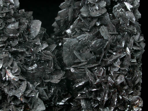 Descloizite from Berg Aukas Mine, 16 km ENE of Grootfontein, Otavi Mountain Land, Namibia