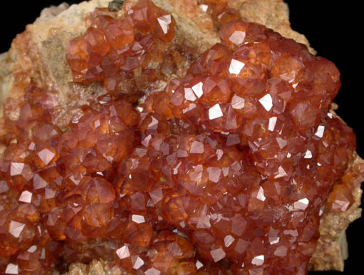 Spessartine Garnet from Tongbei-Yunling District, Fujian Province, China