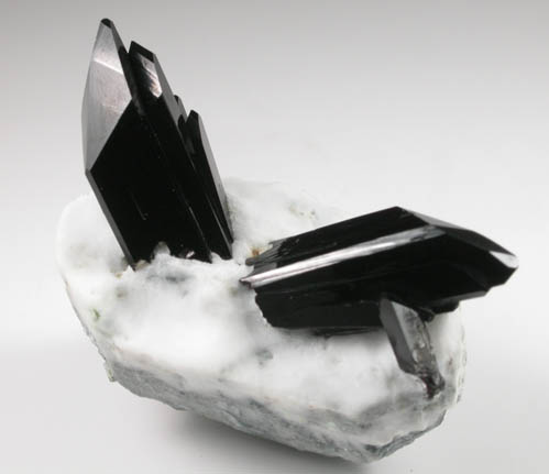 Neptunite on Natrolite from Benitoite Gem Mine, New Idria District, San Benito County, California