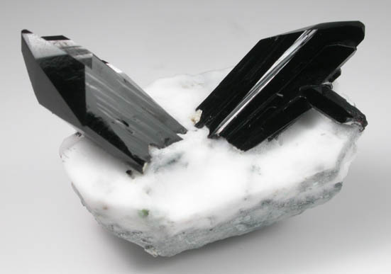 Neptunite on Natrolite from Benitoite Gem Mine, New Idria District, San Benito County, California