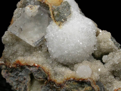 Thomsonite-Ca and Calcite on Chabazite-Ca from Jaquish Road Cut, near Goble, Columbia County, Oregon