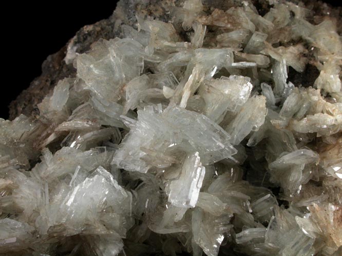 Barite on Quartz from El Solar Mine, Level 4, Taxco, Guerrero, Mexico