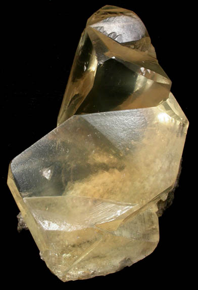 Calcite (twinned crystals) from Sokolovskiy-Sarbaiskiy Mine, Rudnyy, Kustanay Oblast, Kazakhstan