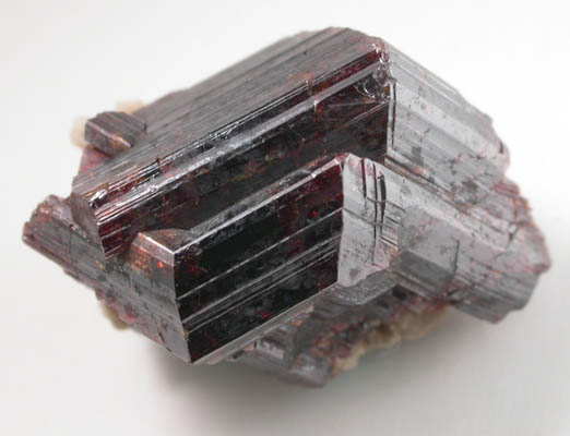 Rutile (Knee-twinned crystals) from Lac McGregor, Outaouais, Qubec, Canada