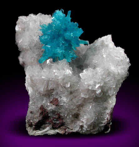 Pentagonite on Stilbite from Wagholi Quarry, Maharashtra, India