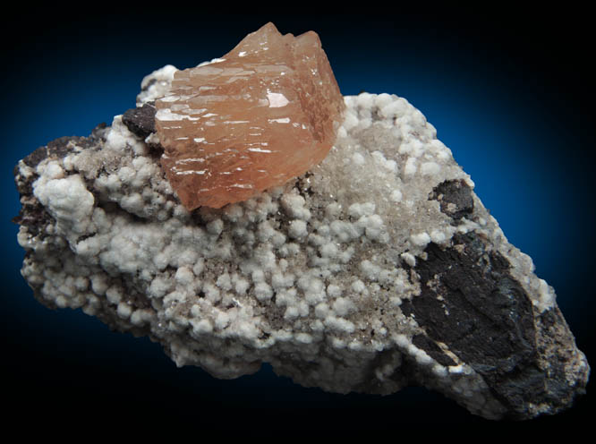 Olmiite on Oyelite and Calcite from N'Chwaning II Mine, Kalahari Manganese Field, Northern Cape Province, South Africa (Type Locality for Olmiite)