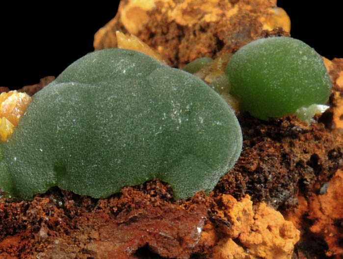 Mimetite and Wulfenite from Mina Ojuela, Mapimi, Durango, Mexico