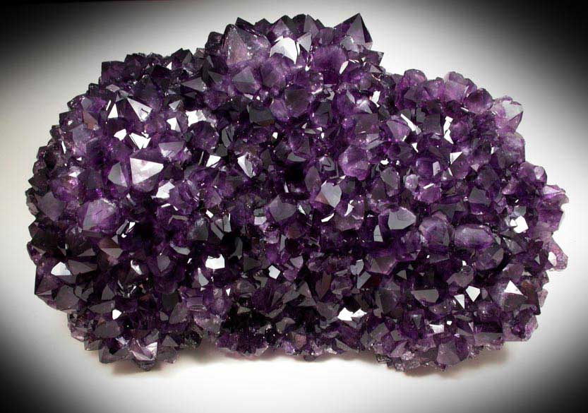 Quartz var. Amethyst Quartz from Catalan Agate-Amethyst District, Southern Paran Basalt Basin, Artigas, Uruguay