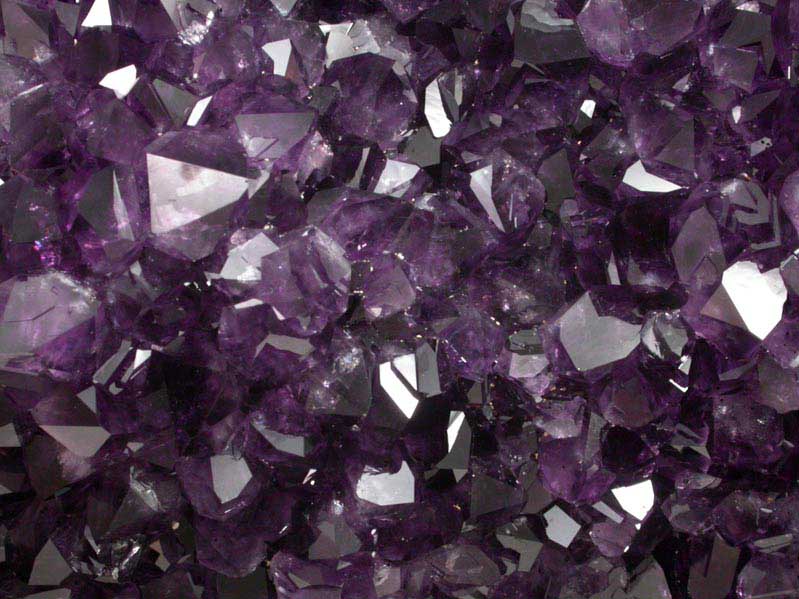 Quartz var. Amethyst Quartz from Catalan Agate-Amethyst District, Southern Paran Basalt Basin, Artigas, Uruguay