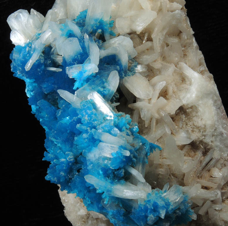 Cavansite with Stilbite-Ca from Wagholi Quarry, Maharashtra, India